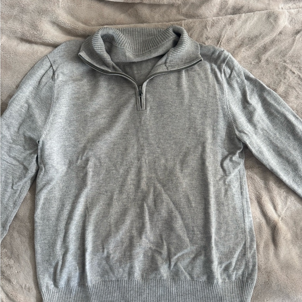 Men's Classic Gray Zip-Up Sweater